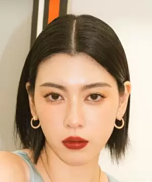 Miyoshi Ayaka
