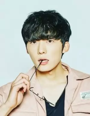 Lee Joon Young
