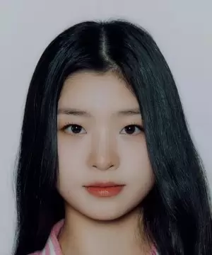 Kim Yu Ri