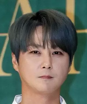 Shin Hye Sung