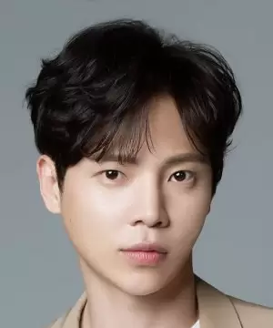 Go Geon Han