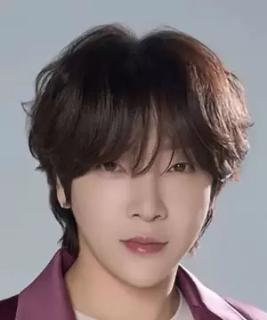 Jung Yoon Hak