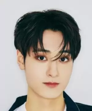 Lee Woo Jin
