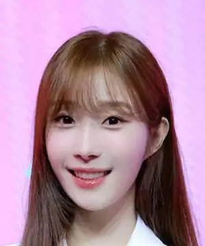 Moon Chae Sol