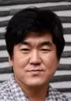 Yoon Je Moon