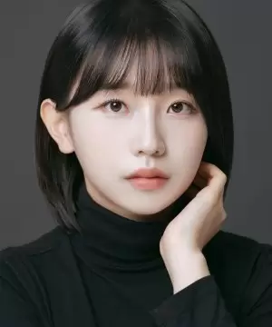 Hwang Ha Jung