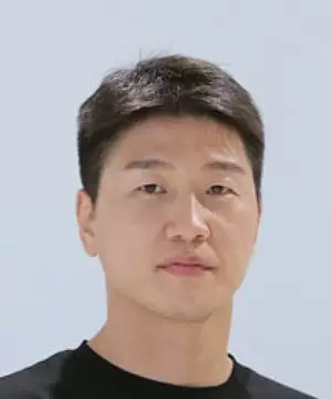 Lee Won Hee
