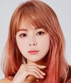 Lee Yong Chae
