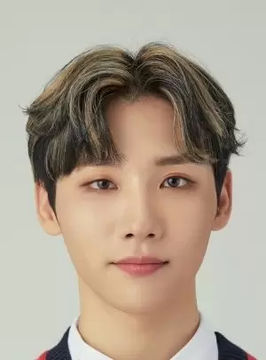 Jeon Woong