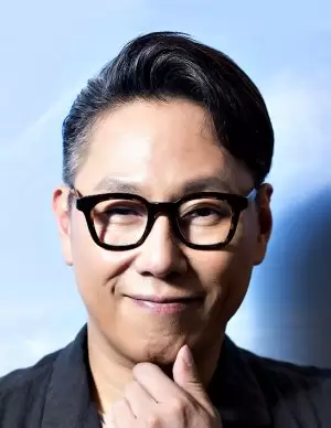 Yoon Jong Shin
