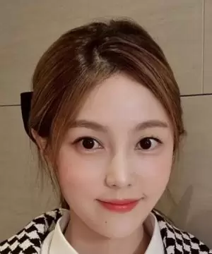 Kim Sa Eun
