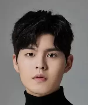 Yun Seok Ho