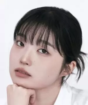 Kang Chae Yun