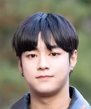 Kim Gun Woo