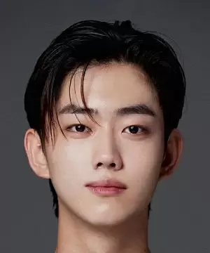Yoo Jun