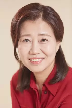 Hwang Youn Hee