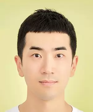 Jung Moo Woong