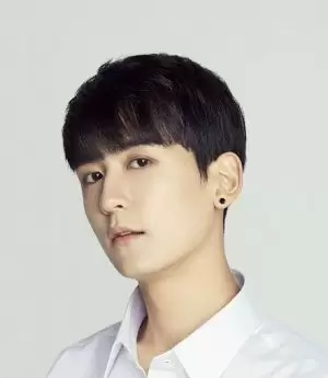 Kang San