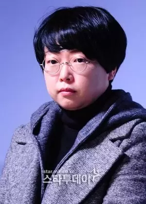 Lee Joo Young