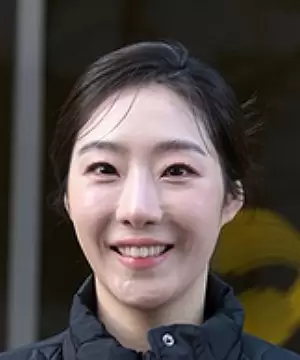 Kwak Ji Eun