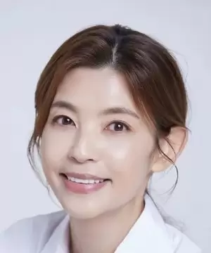 Hwang Su Kyung