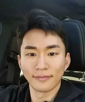 Lee Jin Bong