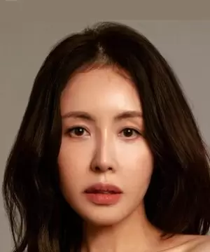 Jung You Kyung