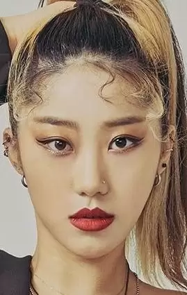 Jeon Yeo Jin
