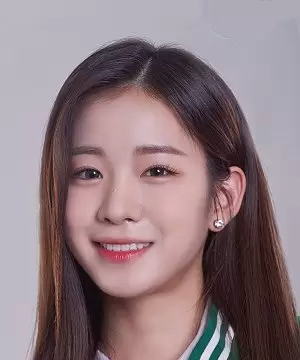 Woo Yeon