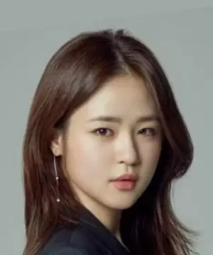 Shim Eun Woo