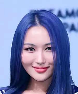 Lee Si Yeon