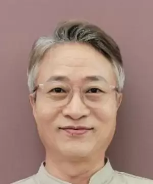 Kim Moon Soo