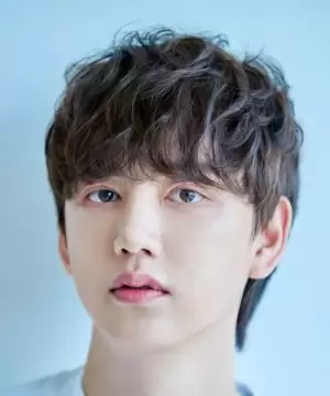 Ji Se Hyeon