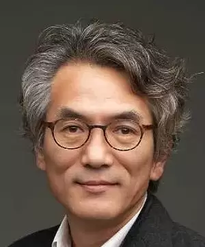 Jeong Gwan Yong