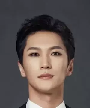 Park Eun Tae