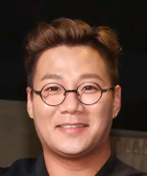 Yoon Min Soo