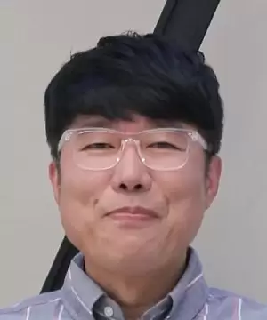 Pyo In Bong