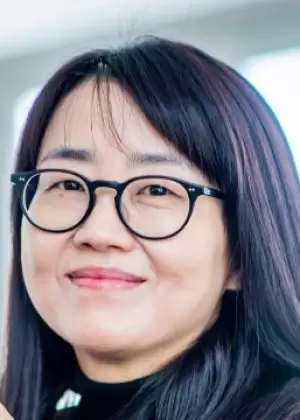 Kim Eun Hee