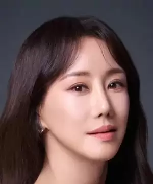 Kim So Hyang