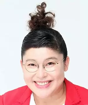 Lee Young Ja