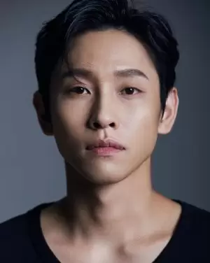 Yoon Tae Jin