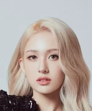 Jeon So Mi
