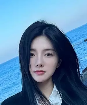 Lee Na Yeon