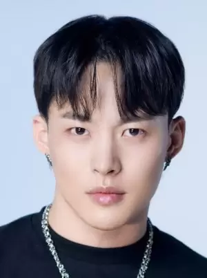 Back Koo Young