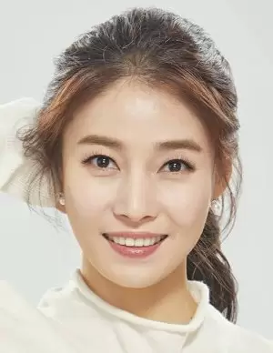 Moon Bo Ryung