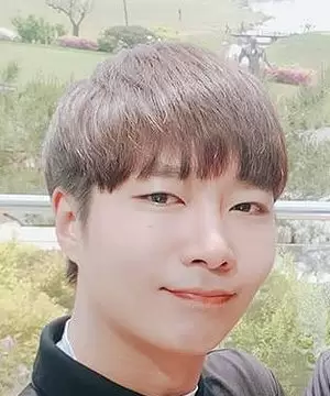 Kim Hyo Seok