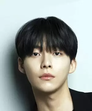 Woo Jin Young