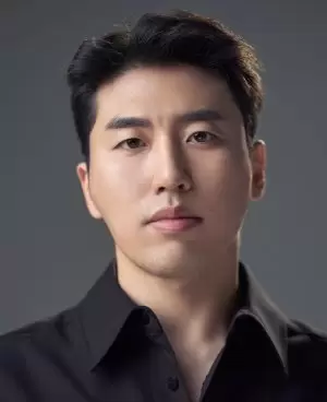 Kim Sun Woo