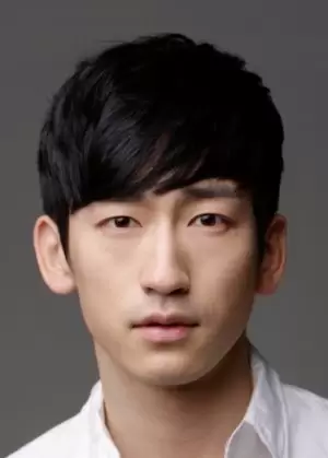 Lee Doo Suk