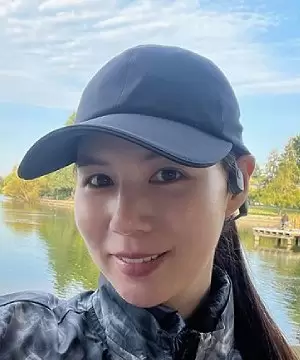 Park Shi Eun